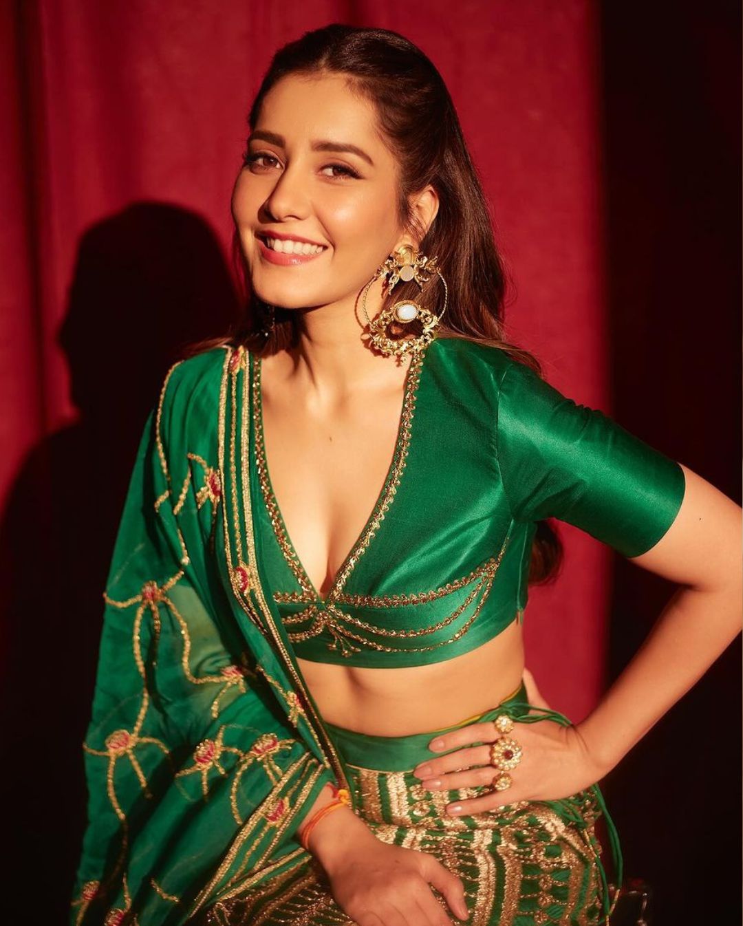 Raashii Khanna: బొద్దుగుమ్మ ఎంత మారిపోయిందో! రాశి ఖన్నా లేటెస్ట్ ఫోటోలు చూశారా?