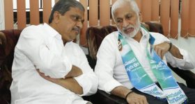 Ysrcp: ఫ్యాన్‌ పార్టీలో అంతర్గత కలహాలా? రెండుగా చీలిపోయిన నేతలు?