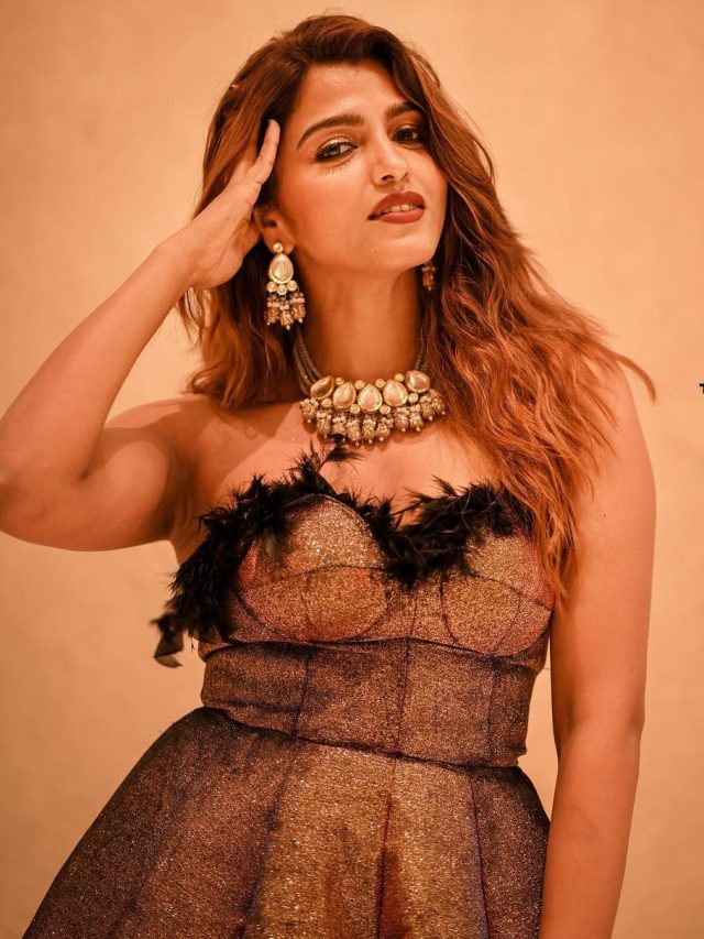 రజినీ రీల్ కూతురు సాయి ధన్సిక ట్రెడీషినల్ కలెక్షన్.. ఎంతోమందికి ఇన్‌స్పిరేషన్