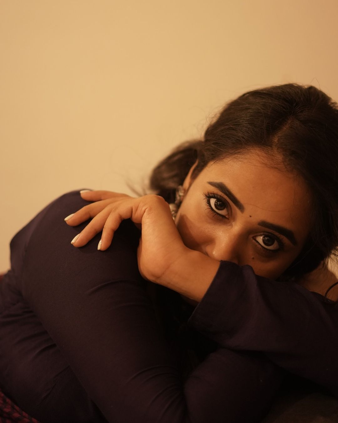 Deepthi Sunaina: కాటుక కళ్లతో కైపెక్కిస్తున్న దీప్తి.. ఎలా షన్ను ఇంత అందాన్ని వదిలేసావ్