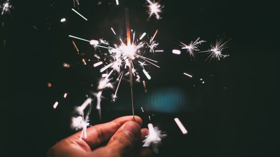 Diwali 2024: దీపావళి బాంబుల శబ్దాలు మీకు మానసిక ఆందోళన పెంచుతున్నాయా? ఈ చిట్కాల ద్వారా ప్రశాంతంగా ఉండండి
