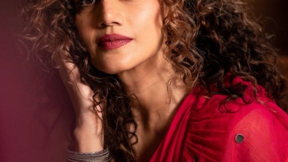 Taapsee Pannu: ఏం సక్కగున్నావే.. సంపంగి ముక్కుదానా..