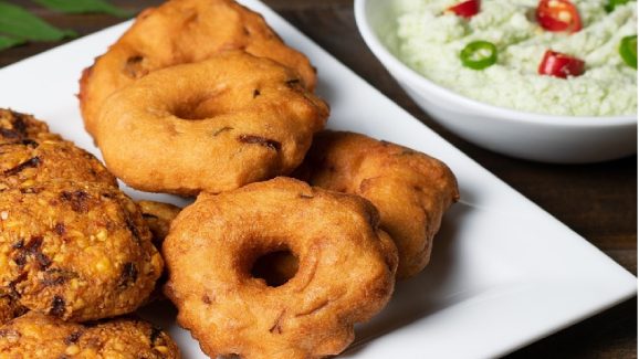 Garelu Recipes: మినప్పప్పు అవసరం లేకుండా గారెలు.. ఇదిగో ఇలా చేస్తే క్షణాల్లో సిద్ధం