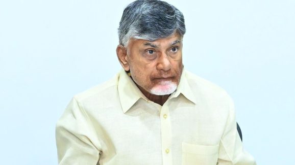 CM Chandrababu: విపక్షానికి సీఎం చంద్రబాబు రిటర్న్ గిఫ్ట్!