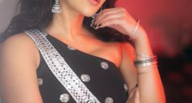 YS Sharmila: ఒకేసారి ఇద్దరికి గురి పెట్టిన షర్మిళ.. అప్పుడూ అంతే.. ఇప్పుడూ ఇంతేనా అంటూ ట్వీట్