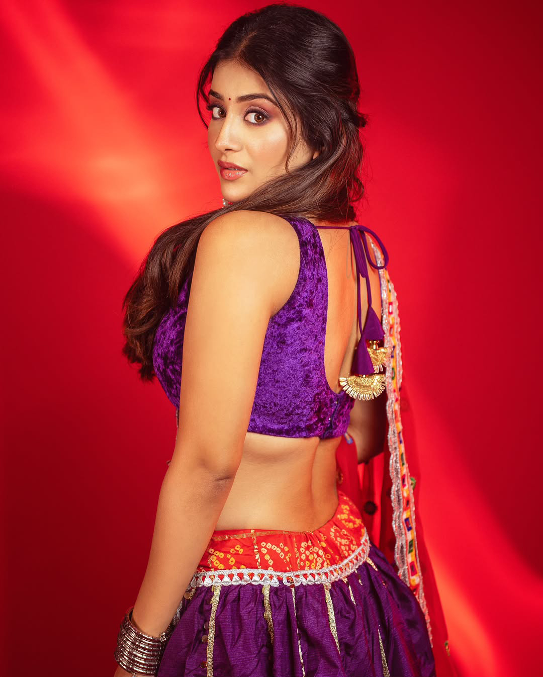 Rashi Singh: రాశి.. న్యూఇయర్ స్పెషల్‌, కాసింత