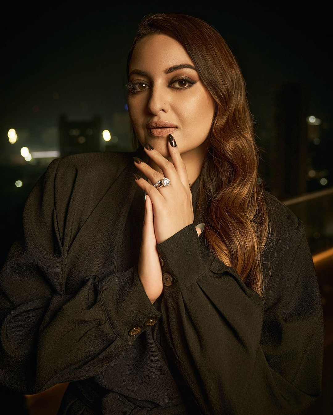 Sonakshi Sinha: న్యూలుక్‌లో  దబాంగ్ బ్యూటీ  సోనాక్షి సిన్హా