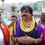 Hyd Gold Man In Tirumala: తిరుమల శ్రీవారిని దర్శించుకున్న హైదరాబాద్ గోల్డ్ మ్యాన్.. బంగారం చూసి అంతా షాక్