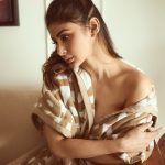 Mouni Roy: మౌనీ రాయ్ ఏంట్రా ఇలా రెచ్చిపోయింది..