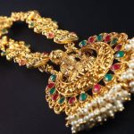 Today Gold Rate: గోల్డ్ కొనుగోలు చేసేవారికి గోల్డెన్ న్యూస్.. మళ్లీ దిగొచ్చిన బంగారం ధరలు..