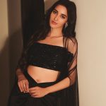 Simrat Kaur: మెరుపుతీగలా మెరిసిపోతున్న సిమ్రత్.. బ్లాక్ డ్రెస్‌లో కుర్రకారుకి వల