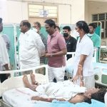 Vishaka News: విశాఖలో గ్యాస్ సిలిండర్ పేలుడు.. ఆరుగురికి గాయాలు