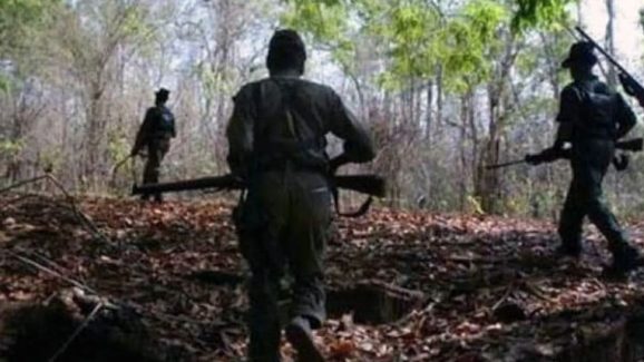 Maoists Killed in Mulugu District: ములుగు జిల్లాలో భారీ ఎన్‌కౌంటర్… ఏడుగురు మావోయిస్టులు మృతి