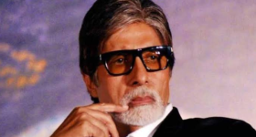 Amitabh Bachchan : అమితాబ్ ను ఇలా చేశారేంట్రా బాబు .. కొంచెం కూడా బుద్దిలేదంటూ..