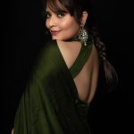 Anasuya: పచ్చకోకలో రంగమ్మత్త.. బ్యాక్ చూపిస్తూ బెంబేలెత్తిస్తుందిగా