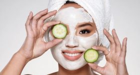Face Packs For Winter: పార్లర్‌కి వెళ్లాల్సిన పనే లేదు.. వీటిని వాడితే తెల్లగా మెరిసిపోతారు