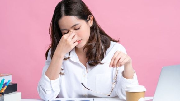 Stress Symptoms: మీరు ఒత్తడికి గురవుతున్నారని తెలిపే సంకేతాలు !