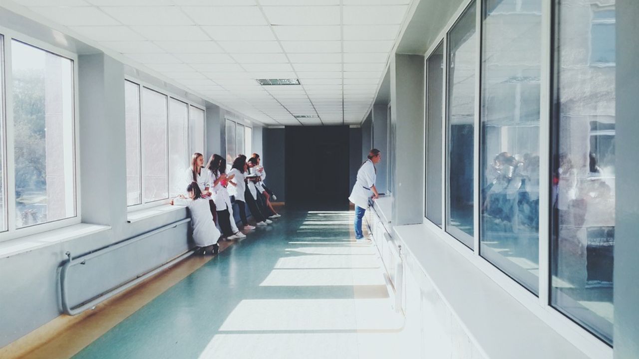 Staff Nurse Recruitment: ఆ జిల్లాలో స్టాఫ్ నర్సు ఉద్యోగాలు.. దరఖాస్తు వివరాలివే..