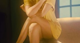 Jyothi Poorvaj: వాటిని చూపిస్తూ జగతీ ఆంటీ రచ్చ.. ఛీఛీ.. మరీ ఇంత దారుణంగానా.. ?