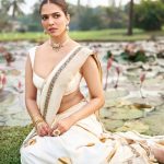 Malavika Mohanan: చీరకట్టులో కూడా చిన్నది సెగలు పుట్టిస్తుందే