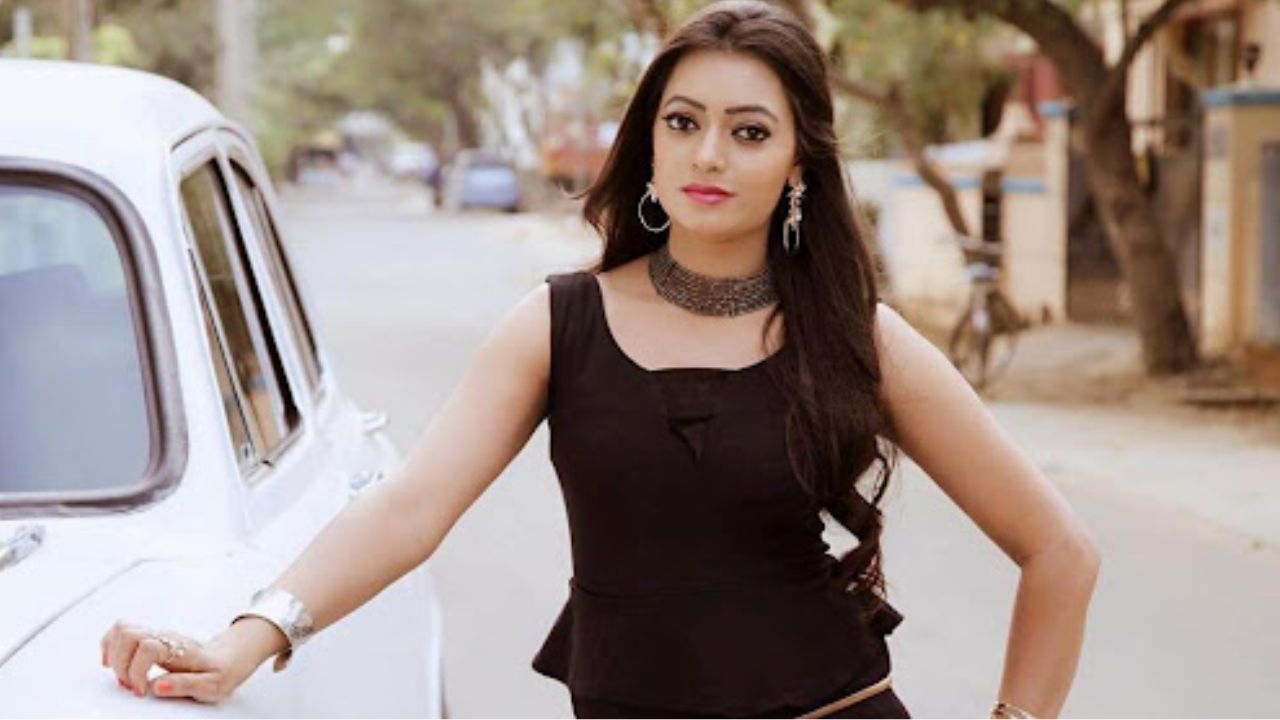 Jabardasth Sowmya Rao: ఈ ఇండస్ట్రీని నమ్ముకుంటే అంతే.. హాట్ యాంకర్ సంచలన వ్యాఖ్యలు