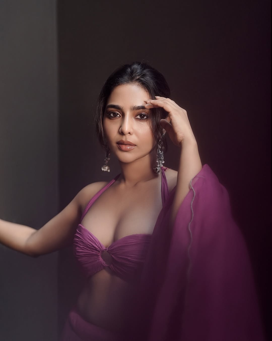 Aishwarya Lekshmi photo gallery