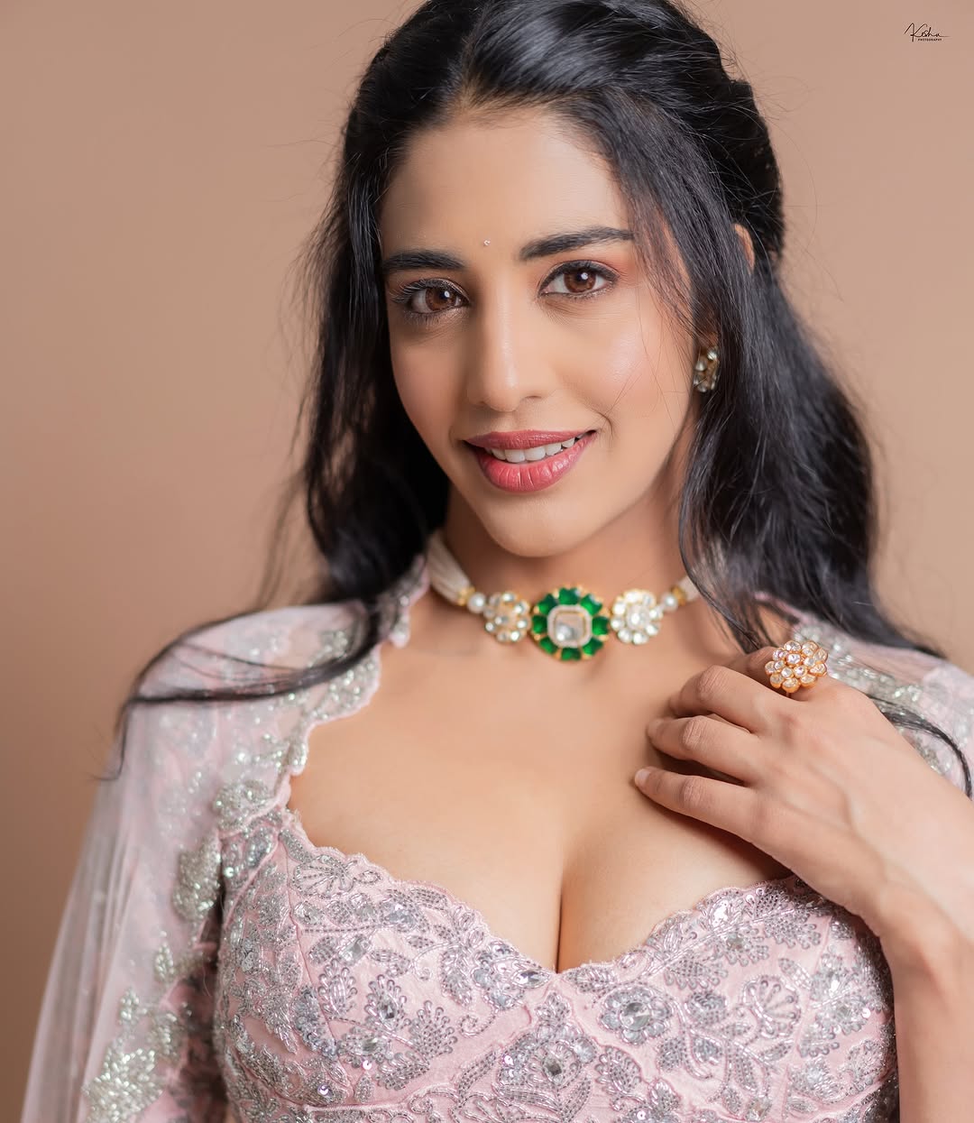 Actress Daksha Nagarkar Photo gallery