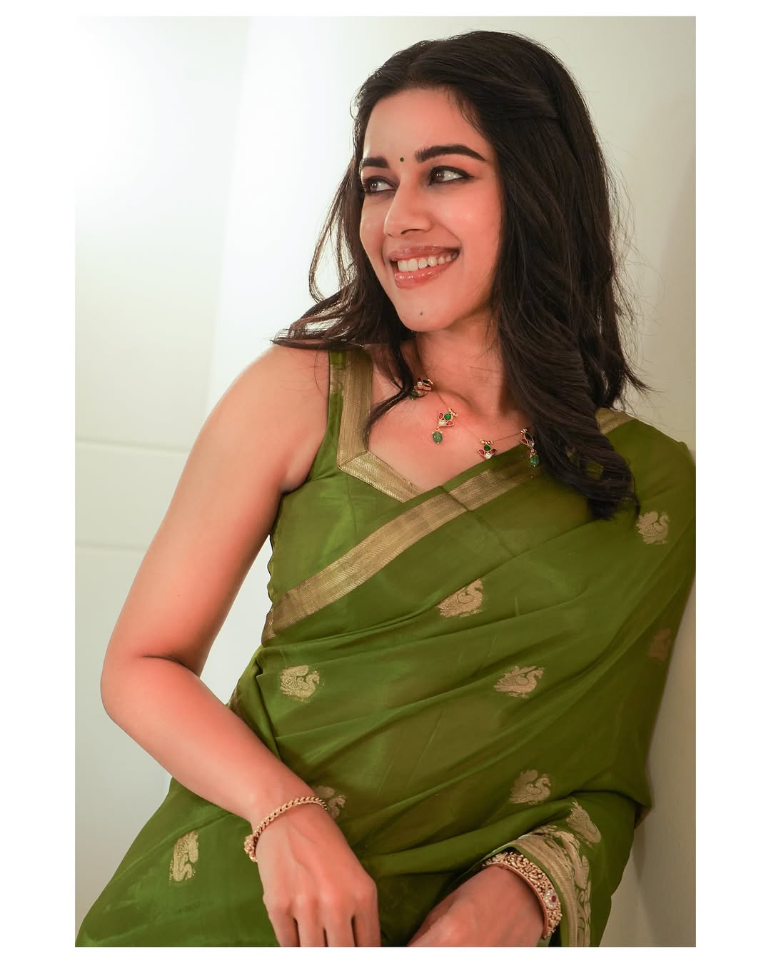 Mirnalini Ravi Photo Gallery