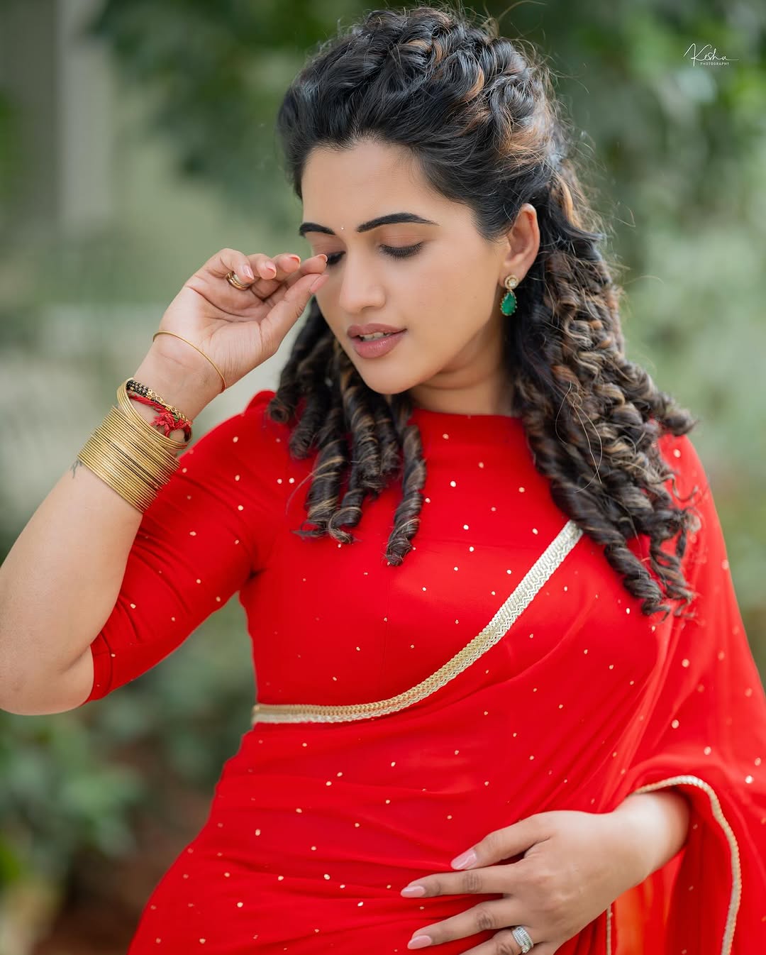 Sravanthi Chokarapu Photo Gallery