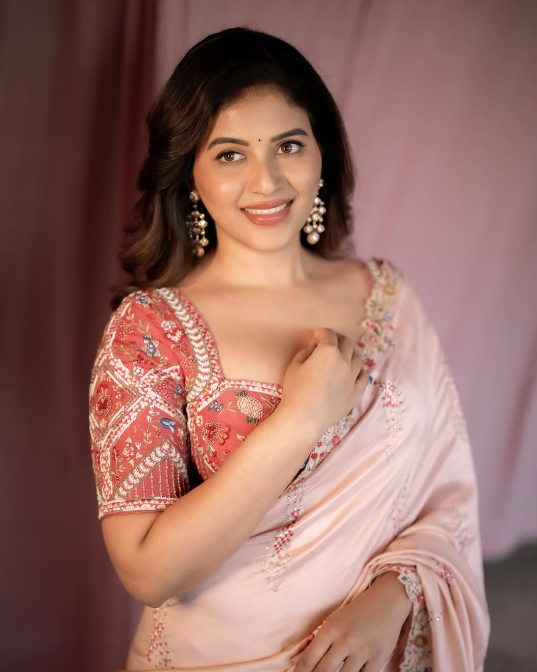 Anjali ( Source / Instagram)