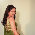 Mirnalini Ravi : గ్రీన్ శారీలో మృణాళిని రవి అందమే అందం..