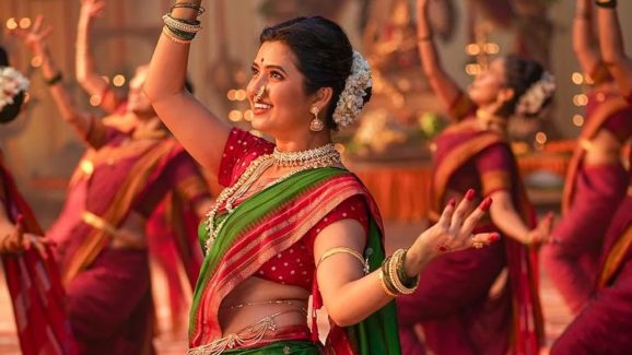 OTT Movie : కట్న కానుకల కింద డ్యాన్సర్ ను ఇస్తే… మంత్రిని ముంచే సవాల్ చేసి దాసీగా…