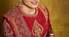 Rashmika Mandanna : గార్జీయస్ లుక్ లో దేవతలాగా రష్మిక.. ఎంత అందంగా ఉందో చూశారా..?