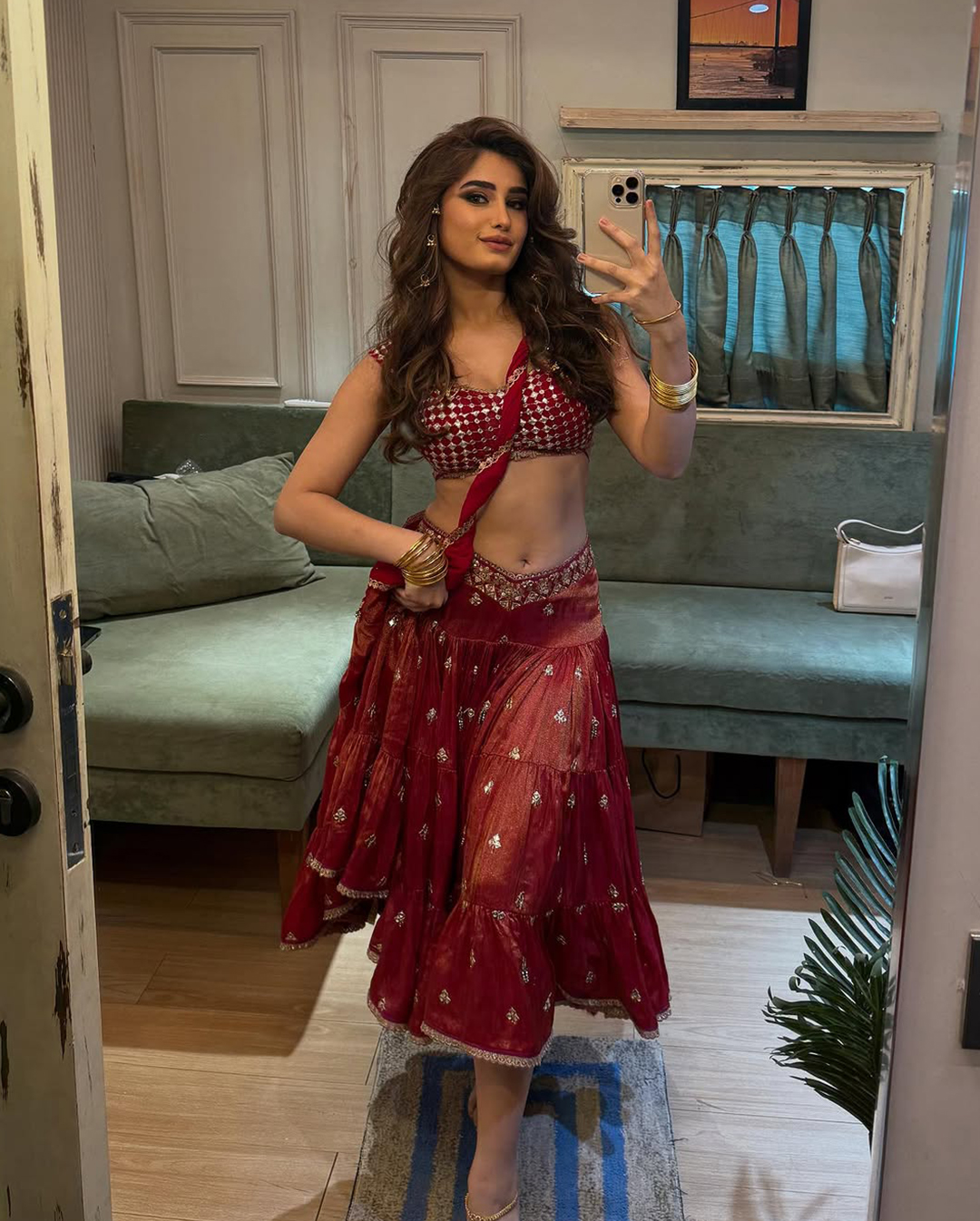 Rasha Thadani: మరో రవీనా టాండన్ ఈమె.. తల్లిని మరపిస్తుందా?