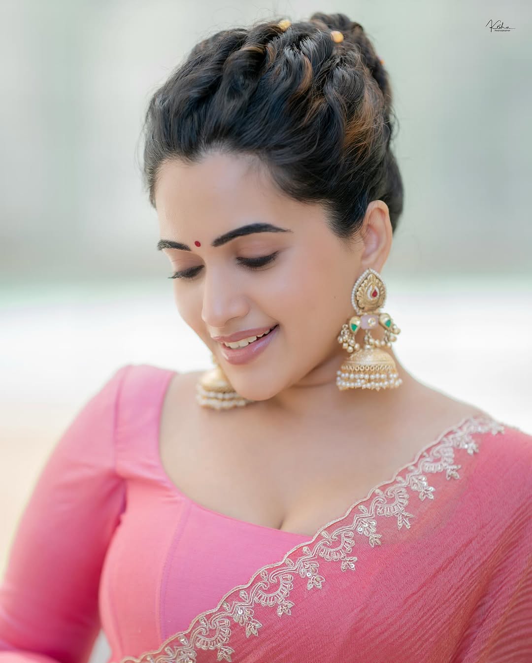 Sravanthi Chokarapu