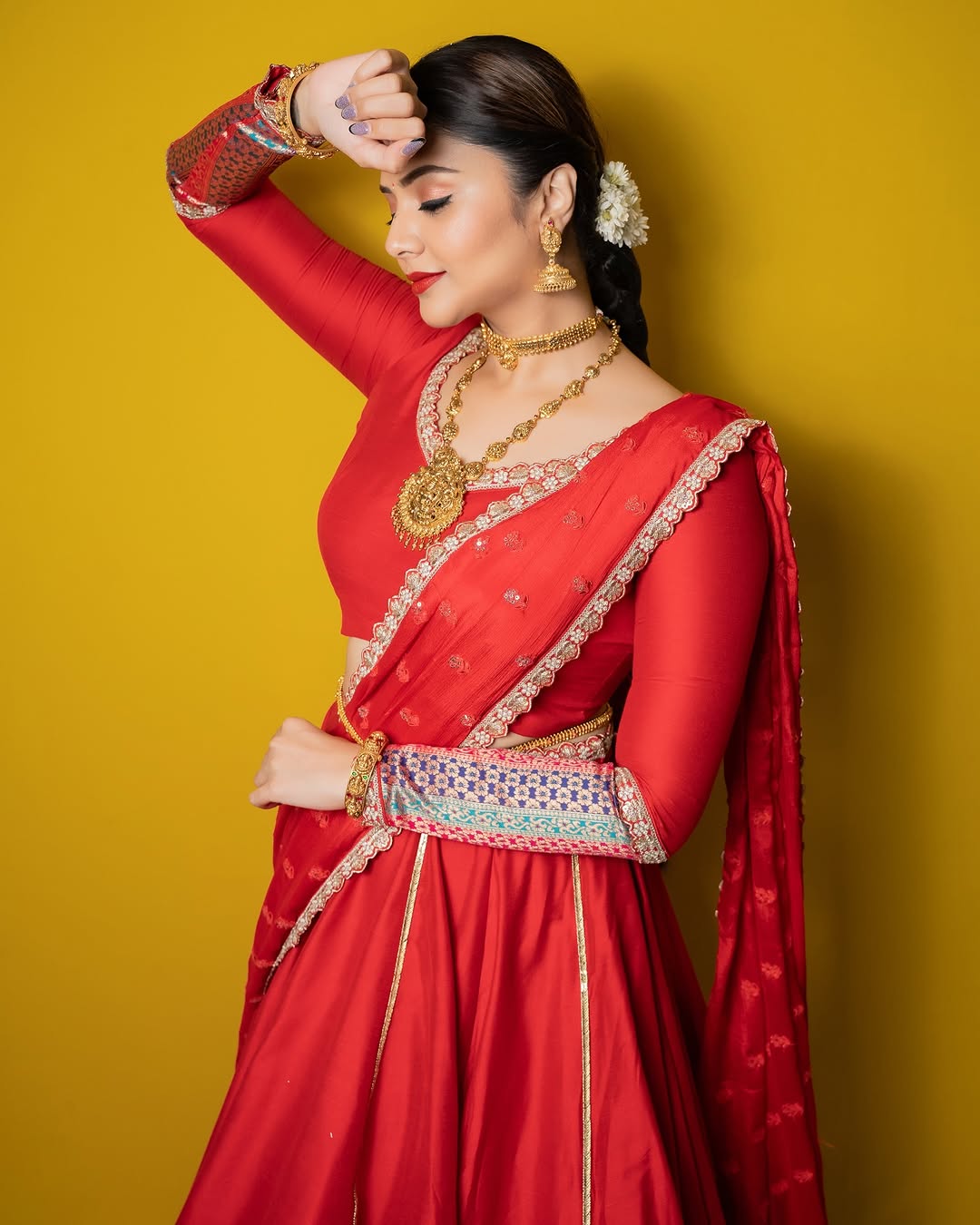Sreemukhi