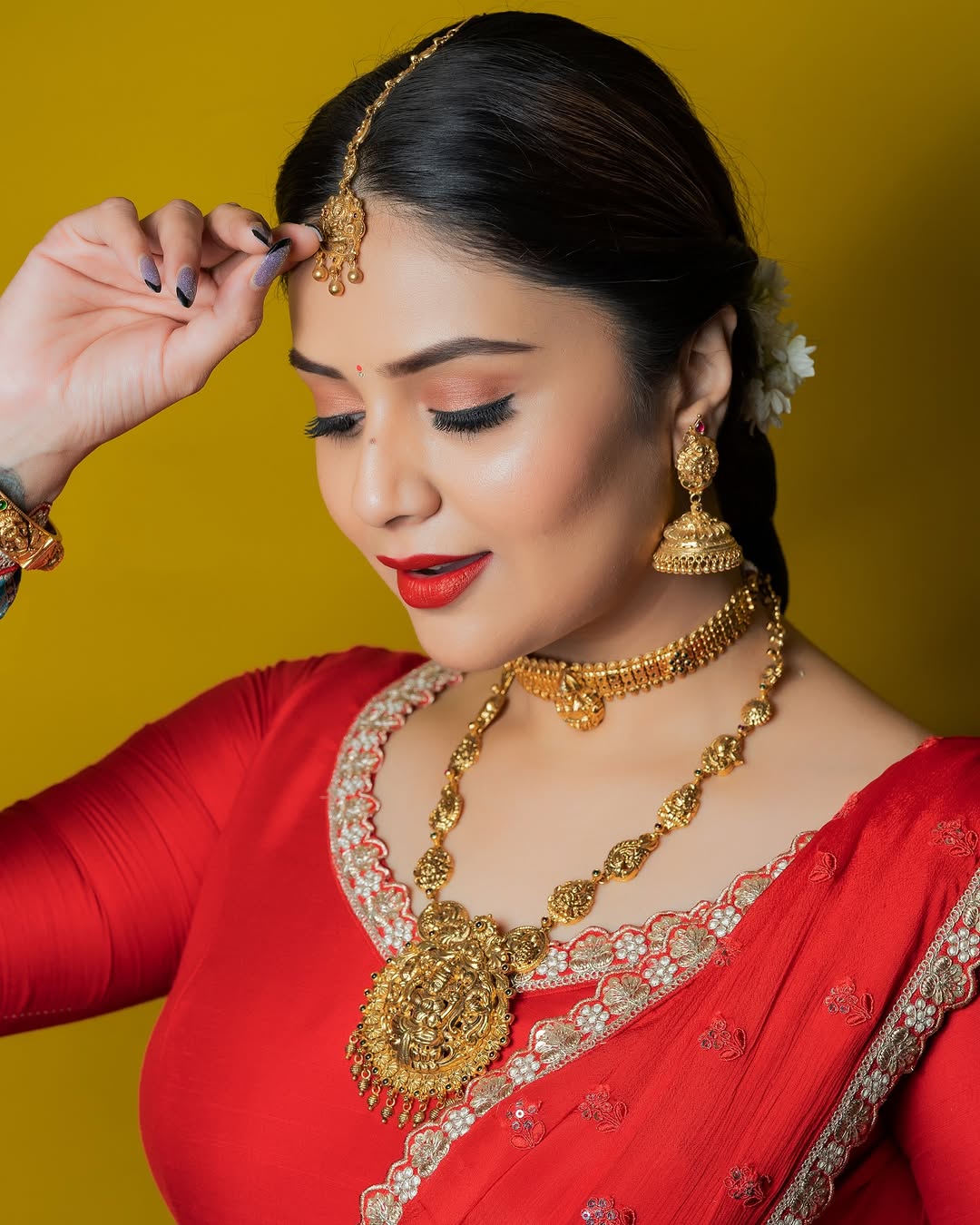 Sreemukhi