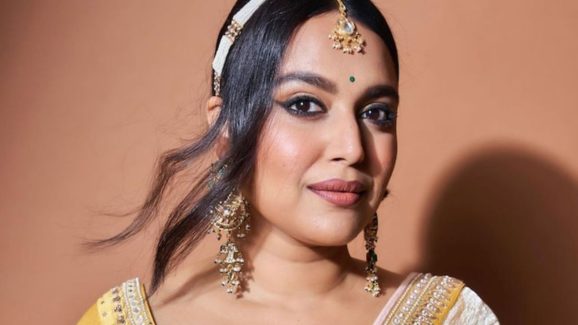 Swara Bhaskar : హీరోయిన్ అకౌంట్ సస్పెండ్… గాంధీతో పెట్టుకుంటే ఇలాగే ఉంటది మరి