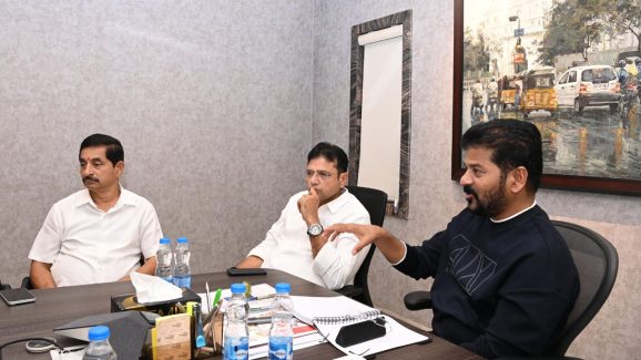 CM Revanth Reddy: తెలంగాణలో పెట్టుబడుల జాతర.. ఉపాధికి కొదువ లేకుండ చర్యలు.. సీఎం రేవంత్ రెడ్డి