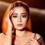 Actress : పెళ్లి, భర్త అవసరం లేదు… పిల్లలు మాత్రం కావాలంటున్న బిగ్ బాస్ బ్యూటీ