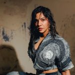 Madonna Sebastian: వెరైటీ డ్రెస్‌లో నాని హీరోయిన్.. ఫోజులు కూడా వెరైటీగానే.!