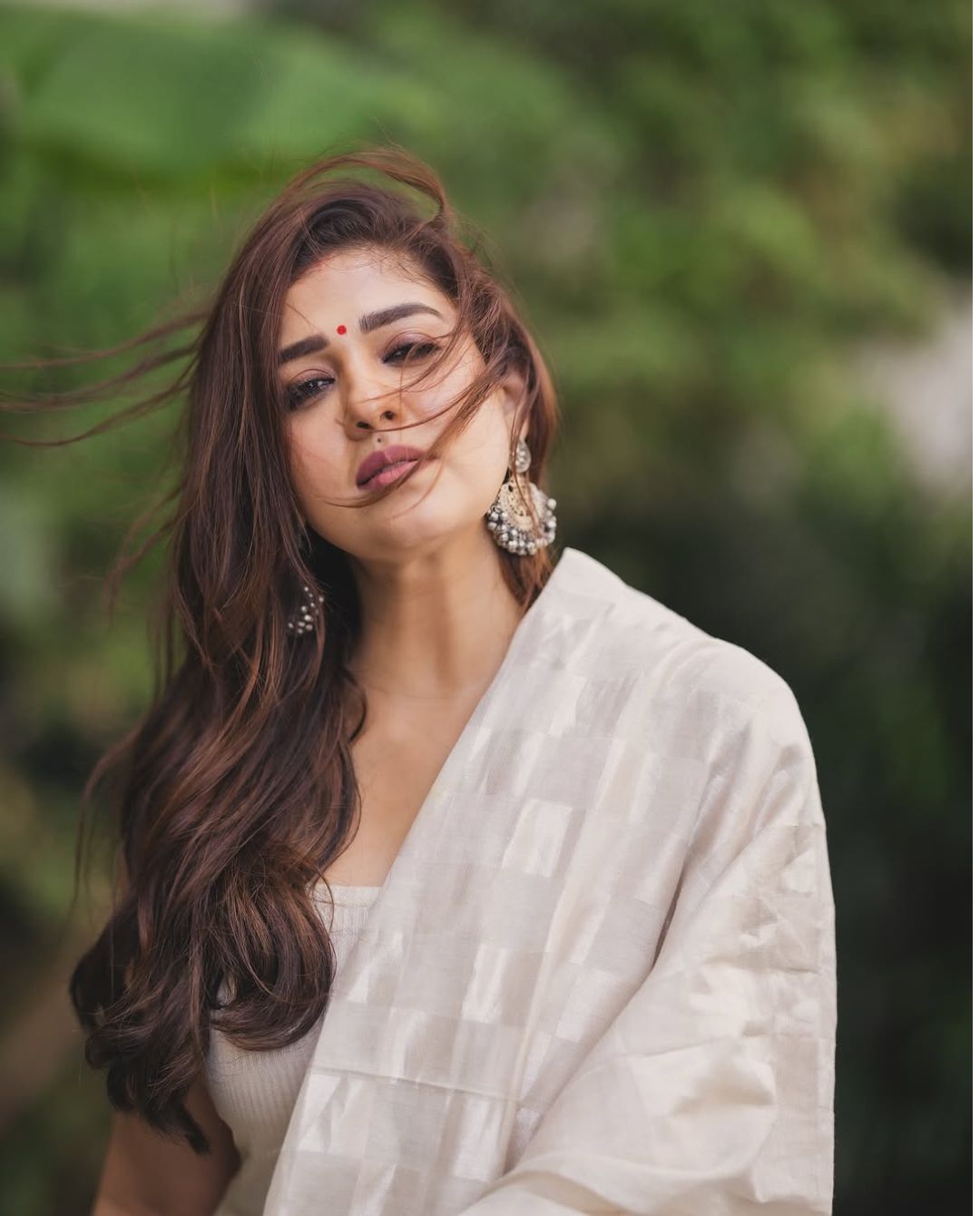 Nayanthara: వైట్ చుడీదార్ లో అప్సరసలా అనిపిస్తున్న నయనతార..!