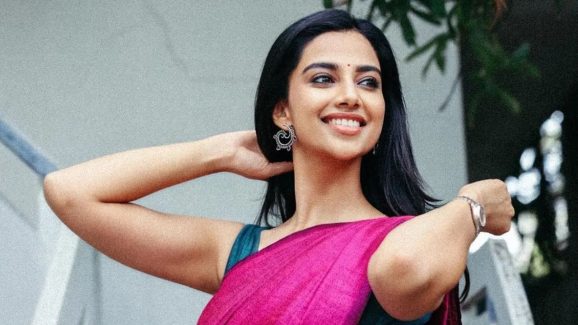 Meenakshi Choudhary: పెళ్లిపై ఓపెన్ అయిన వెంకీ ప్రేయసి..!