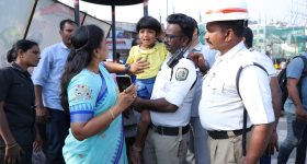 Home Minister Anitha : రోడ్డు ప్రమాద ఘటనలో గాయపడిన చిన్నారి.. పెద్ద మనసు చాటుకున్న హోం మంత్రి