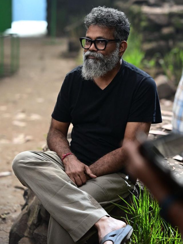 పుష్ప 2 కన్నా ముందు సుకుమార్ ఎన్ని హిట్ సినిమాలు తీసాడో తెలుసా.. ?