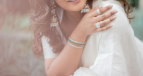 Dimple Hayathi : వైట్ శారీలో అజంతా శిల్పంలా రవితేజ బ్యూటీ.. ఫిదా అవ్వాల్సిందే..