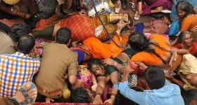 Mahakumbhmela Stampede Reasons : కుంభమేళా తొక్కిసలాట.. కారణాలు ఇవే..