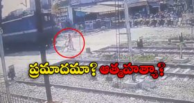 OTT Movie : అందమైన అమ్మాయిలతో గ్యాంగ్ స్టర్ పాడు పనులు... హీరో భార్యను కూడా వదలకుండా...