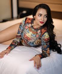 Actress Aanchal Munjal photo gallary