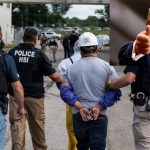 US Illegal Immigrants Arrest : అమెరికాలో 538 మంది అక్రమ వలసదారులు అరెస్ట్.. మెక్సికోలో శరణార్థి శిబిరాలు